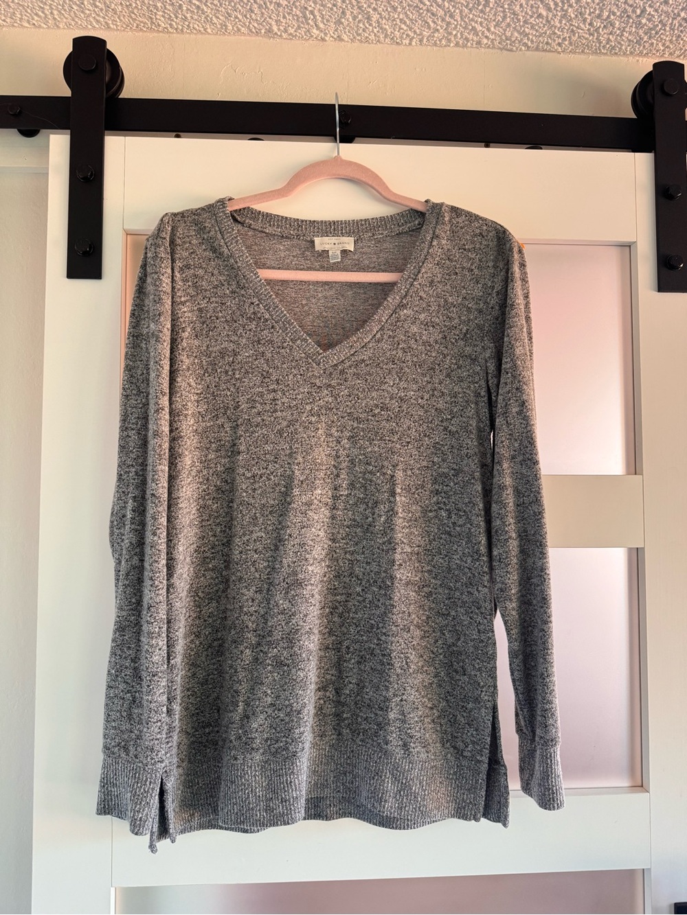 Lucky Brand Gray V-Neck Scoop Sweater